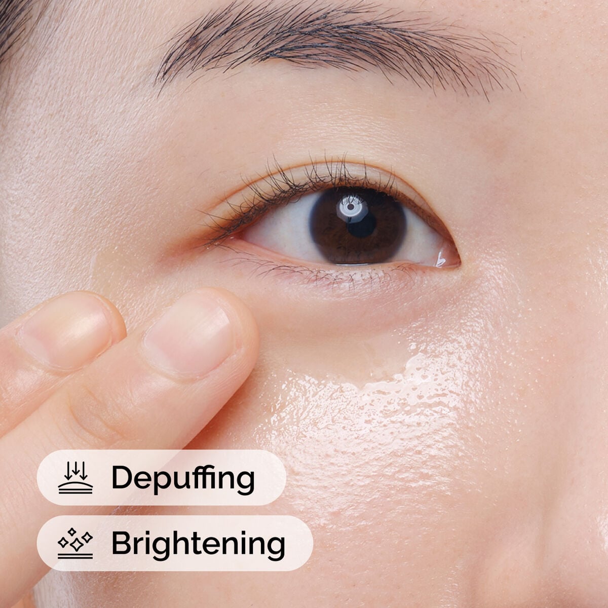 caffeine-solution-5-egcg-eye-serum-n0 ord-caffeine-solution-egcg-model-application-with-benefits.jpg